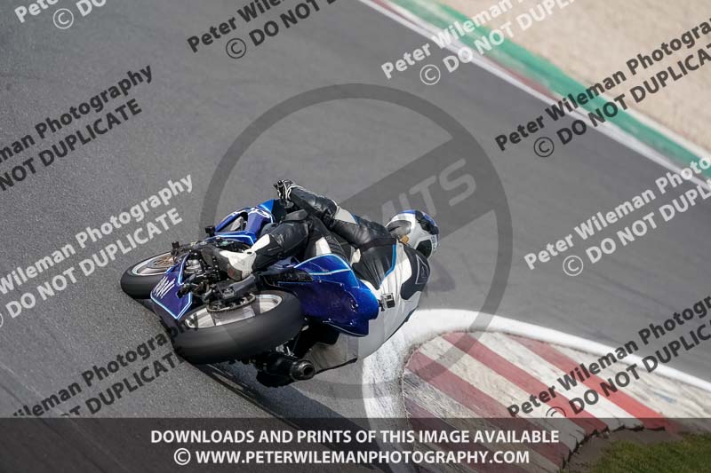 donington no limits trackday;donington park photographs;donington trackday photographs;no limits trackdays;peter wileman photography;trackday digital images;trackday photos
